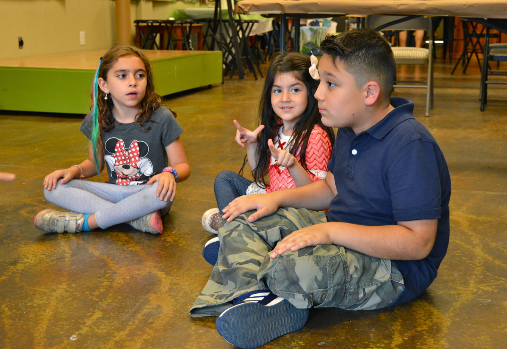 Buford art studio embraces Latino population with Spanish classes for children, art for adults